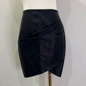 NWOT Olivaceous x Anthropologie Black Faux Leather Surplice Mini Skirt – Size M